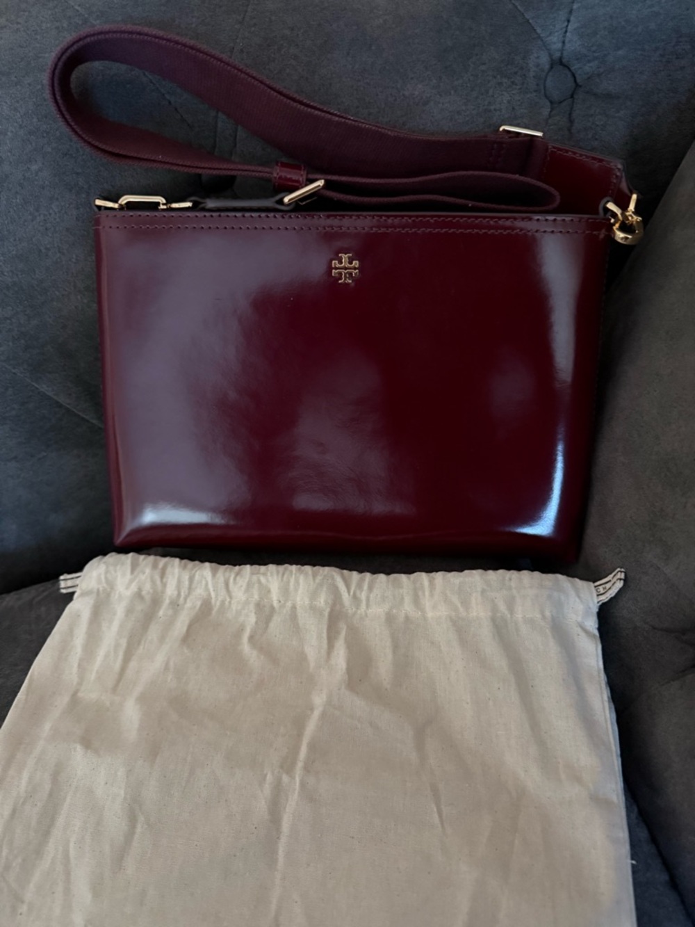 Tory Burch Blake Patent Swingpack